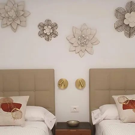 Parque Santiago I Stunning Brand New 2 Bedroom Playa De Americas * Playa de las Americas (Tenerife)