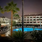 Parque Santiago I Stunning Brand New 2 Bedroom Playa De Americas Апартаменти