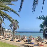 Апартаменти Parque Santiago I Stunning Brand New 2 Bedroom Playa De Americas Плайя-де-лас-Амерікас