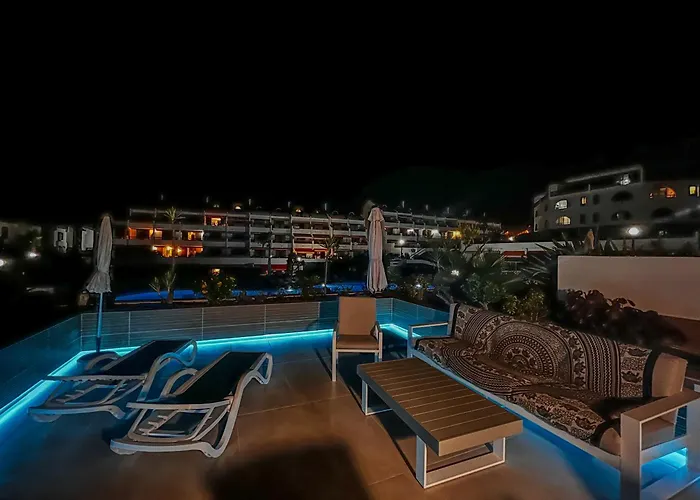 Parque Santiago I Stunning Brand New 2 Bedroom Playa De Americas * 플라야데라스아메리카스